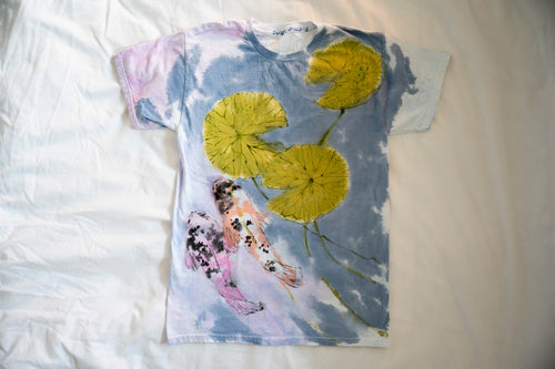 size S koi and lilypads tee