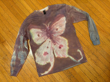 Load image into Gallery viewer, size L mood ring moth longsleeve