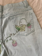 Load image into Gallery viewer, 32x29 trippy garden jeans