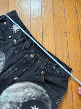 Load image into Gallery viewer, moonlit storybook scene vintage Levi&#39;s 512s