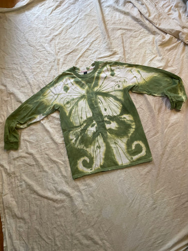 S psychedelic green butterfly longsleeve tee